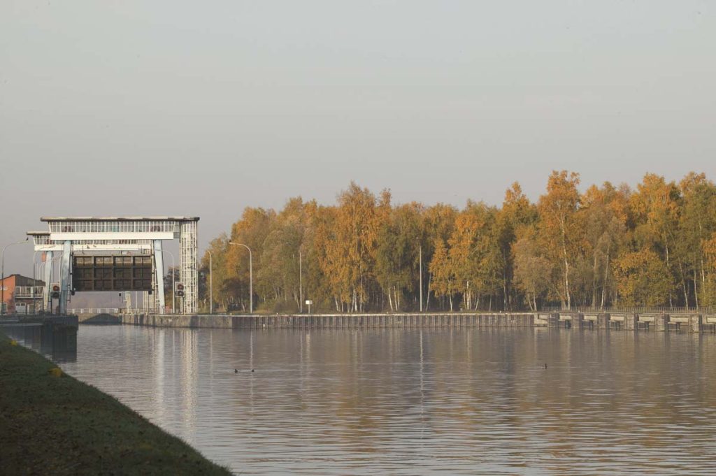 Le grand large de péronnes